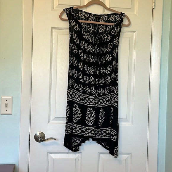 Sleeveless lightweight gauze top by lucky 2X - Picture 1 of 1